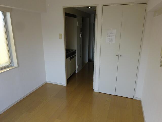 他の部屋の写真を使用しています。