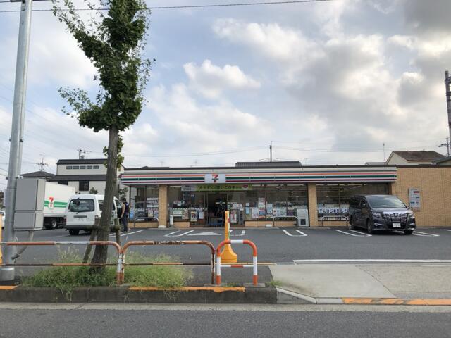 セブンイレブン足立南花畑2丁目店 (153m)