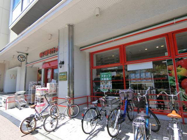 まいばすけっと亀戸駅東口店 (300m)