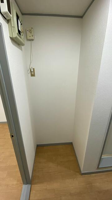 冷蔵庫置き場