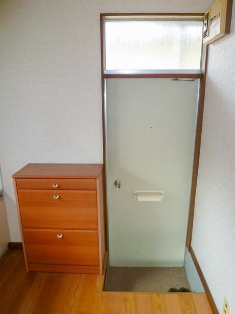 玄関／シューズボックスは移動可能