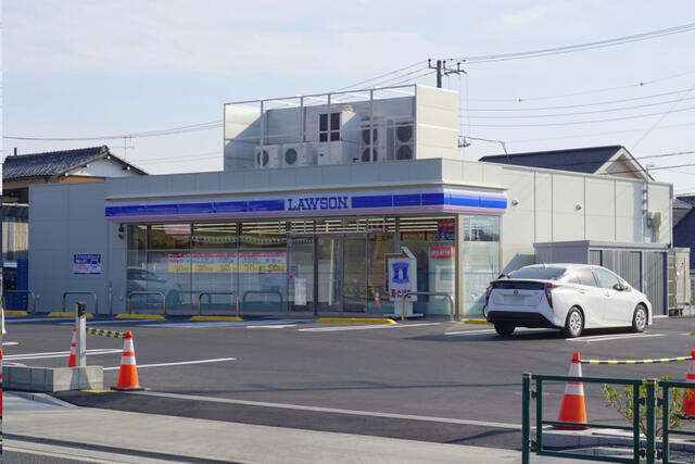 ローソン町田常盤町店 (817m)