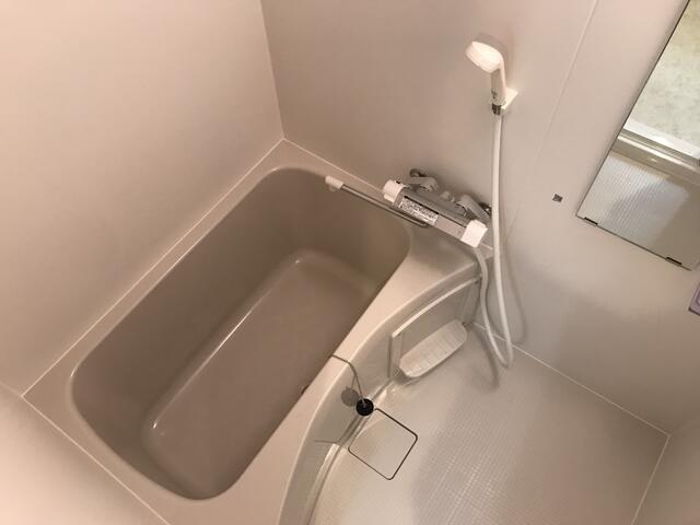 浴室／★★一人暮らしにも嬉しい、バス・トイレ独立タイプ