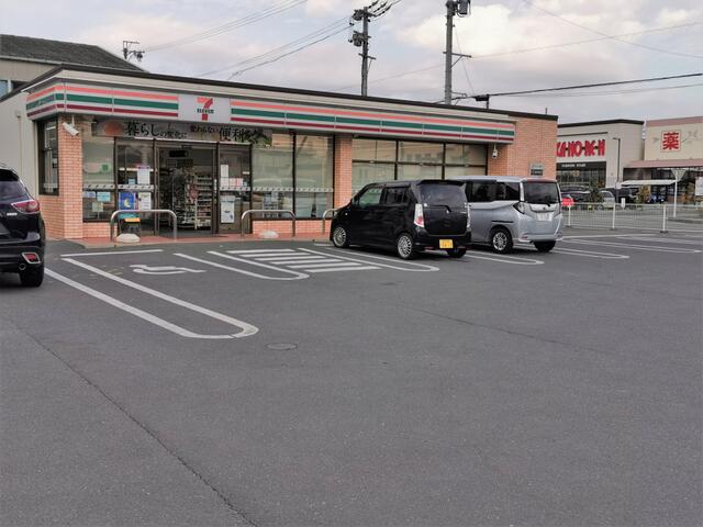 セブンイレブン浜松西浅田1丁目店 (440m)