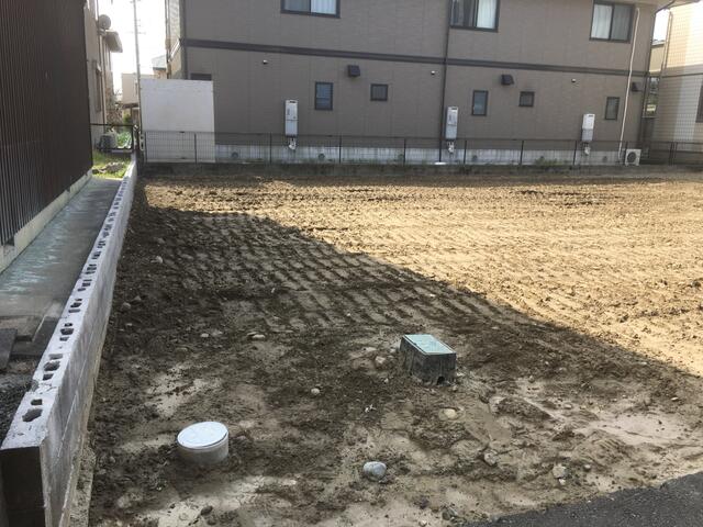 現地土地／北東側から撮影／撮影日2021-03-08
