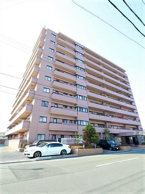 現地（外観）／人気の赤伝沿線の好立地マンションの角住戸♪エレベーター・オー