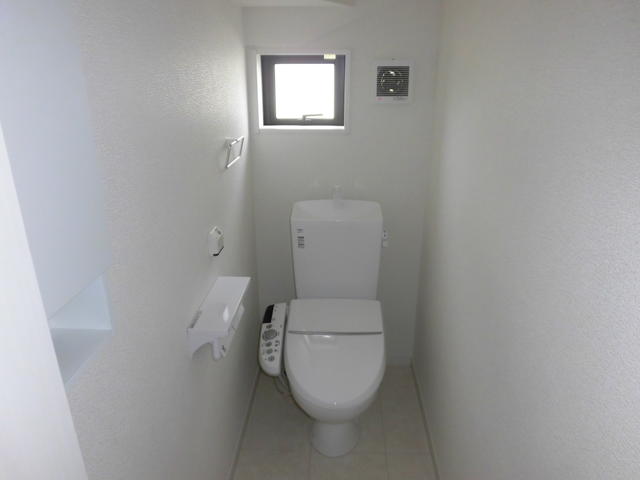 トイレ／【他現場例】家計にやさしい節水タイプのトイレ採用♪