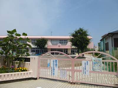浜松市立芳川幼稚園 (375m)