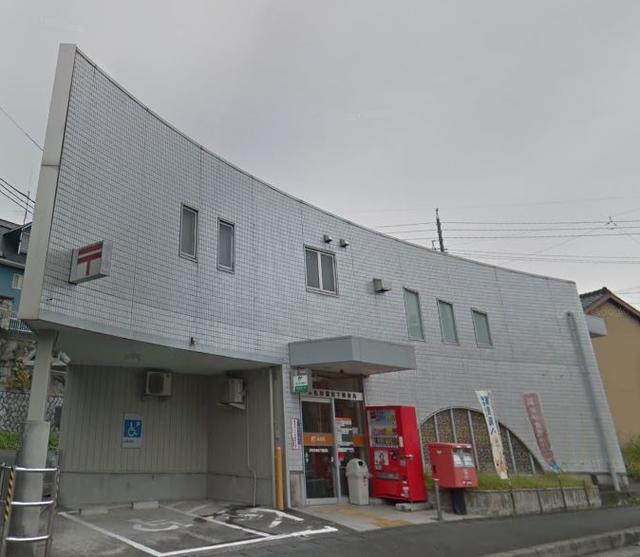 浜松秋葉坂下郵便局 (736m)