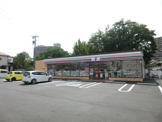 セブンイレブン 浜松成子町店 (222m)