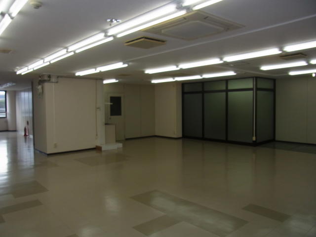 Ｂ室内４