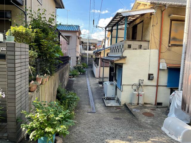 前面道路 (1m)