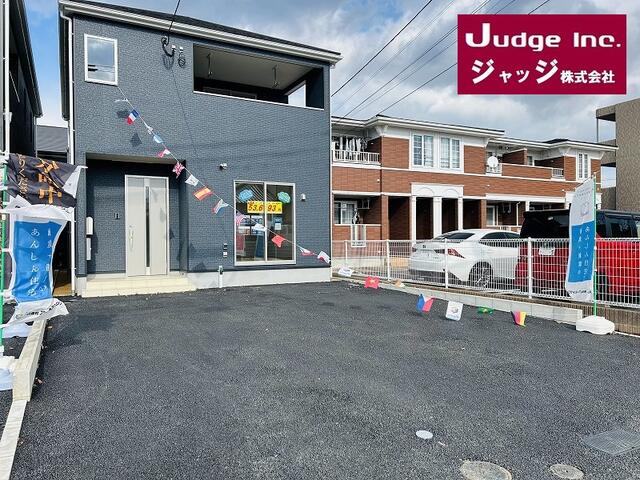 現地（駐車場）／駐車４台可能です。