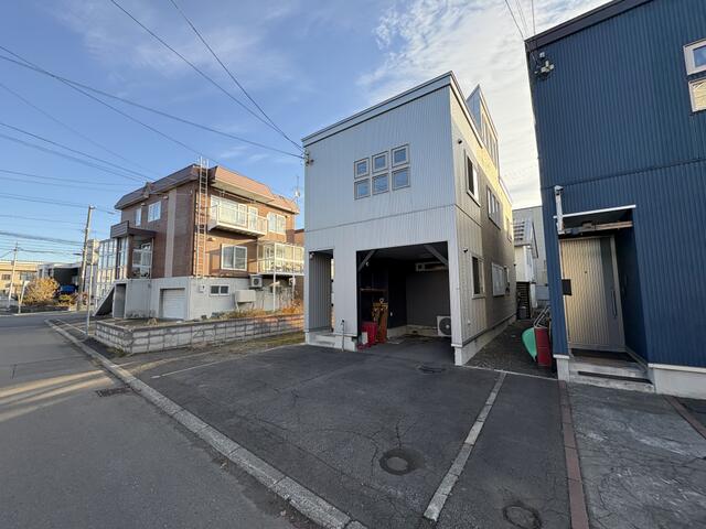 北海道札幌市の一戸建て | 5800万円 | 3LDK | 376m² | Akiyama house finder
