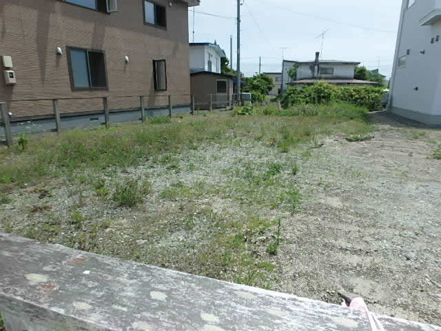 detached 北海道白老郡白老町字北吉原