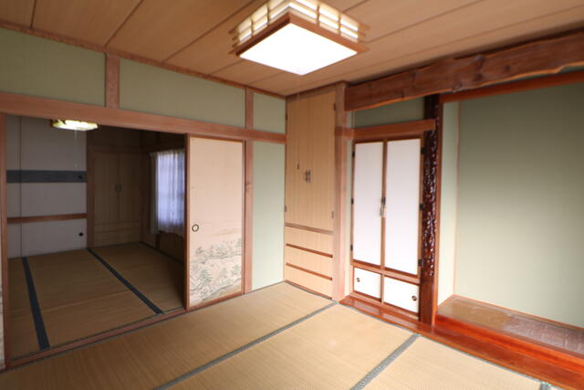 detached 北海道千歳市若草３丁目