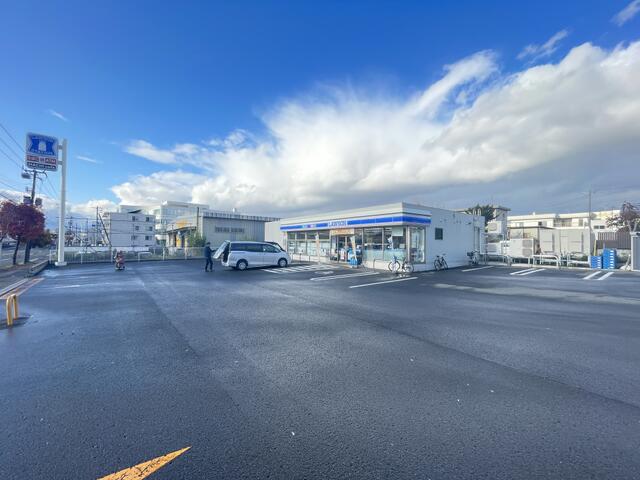 ローソン札幌平和通十五丁目店 (138m)