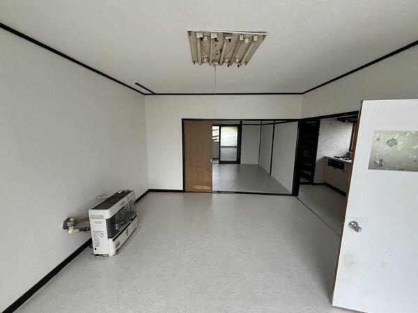 detached 北海道岩見沢市北本町東３丁目 地図を見る