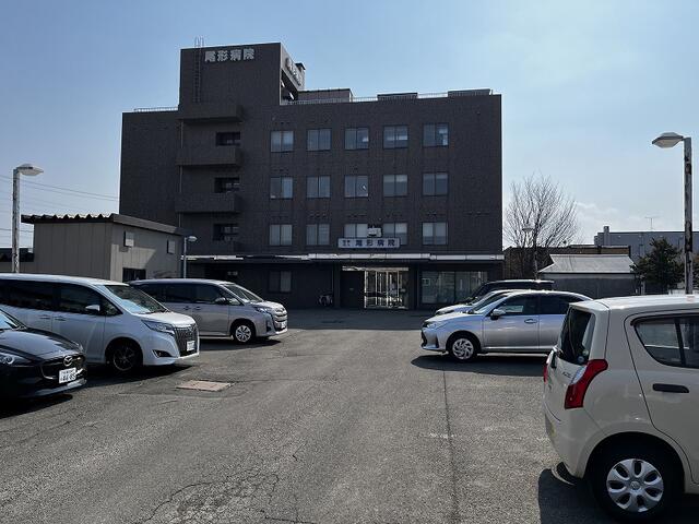 医療法人社団尾形病院 (974m)