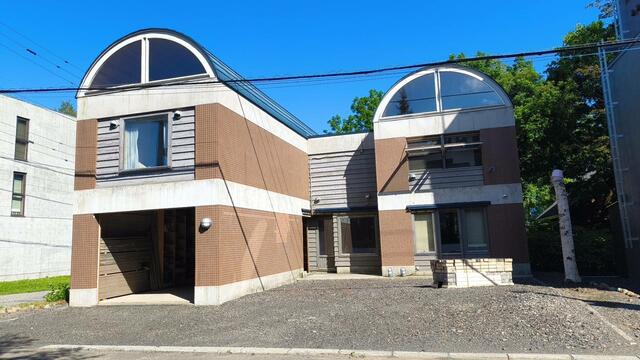 detached 北海道虻田郡倶知安町ニセコひらふ二条２丁目 地図を見る