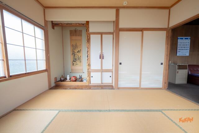 detached 北海道富良野市字布部石綿