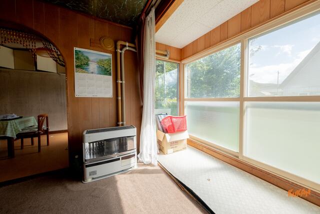 detached 北海道富良野市字布部石綿