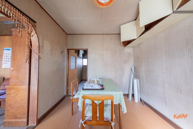 detached 北海道富良野市字布部石綿