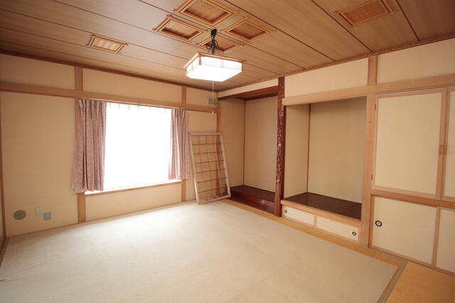 detached 北海道河東郡士幌町字下居辺西２線 地図を見る