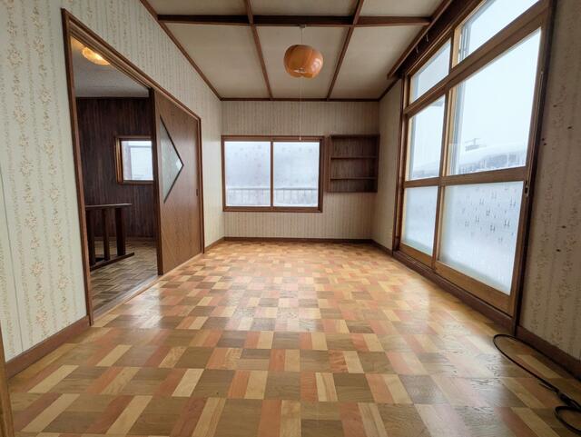 detached 北海道磯谷郡蘭越町蘭越町 地図を見る