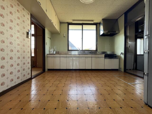 detached 北海道岩見沢市北三条西１８丁目