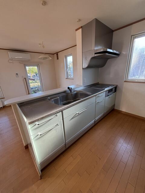 detached 北海道千歳市里美３丁目