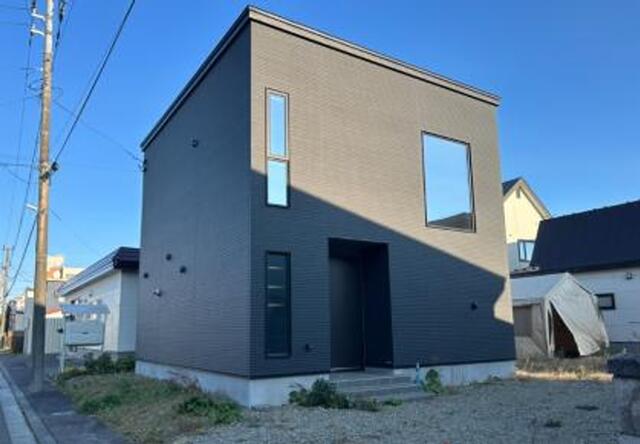 house for sale in 千歳市, Hokkaido | ¥41,900,000 | 3SLDK | Akiyama house…