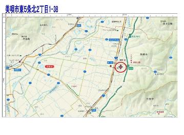 カーナビは、「美唄市東５条北２丁目１－３８」と入力してくださ