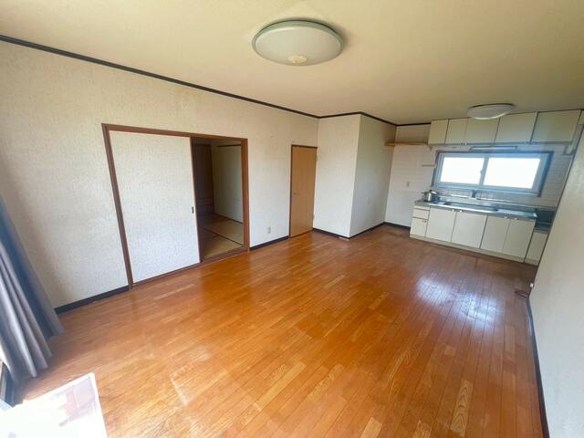 detached 北海道石狩郡新篠津村第４０線南 地図を見る
