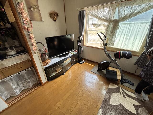 detached 北海道虻田郡京極町字京極 地図を見る