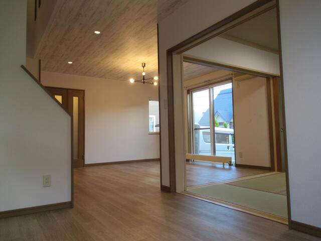 detached 北海道千歳市幸福３丁目