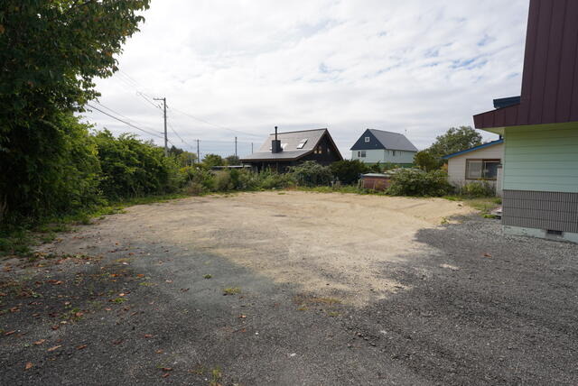 detached 北海道夕張郡長沼町東４線北 地図を見る