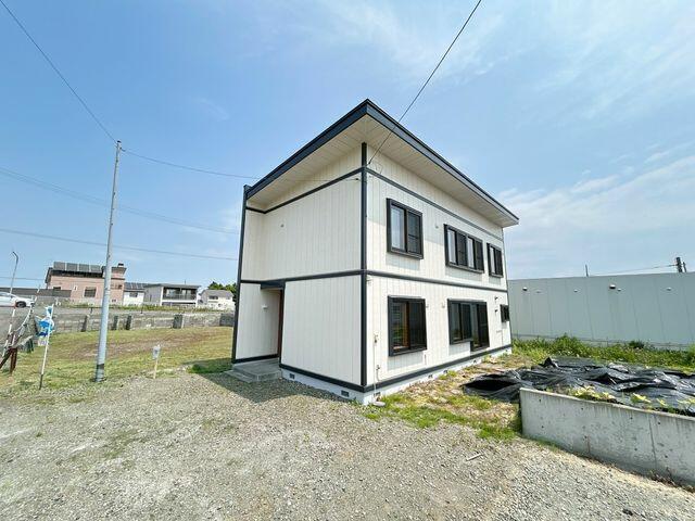 detached 北海道夕張郡由仁町新光 地図を見る