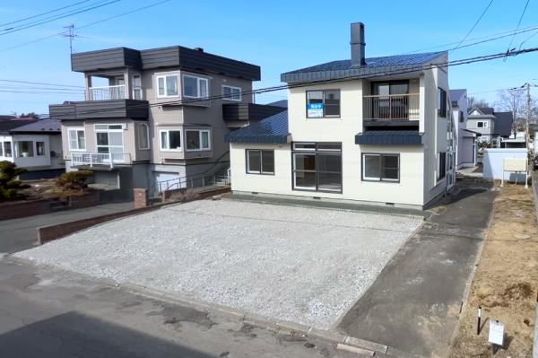 北海道恵庭市の一戸建て | 2649万円 | 4SLDK | 261.79m² | Akiyama house finder