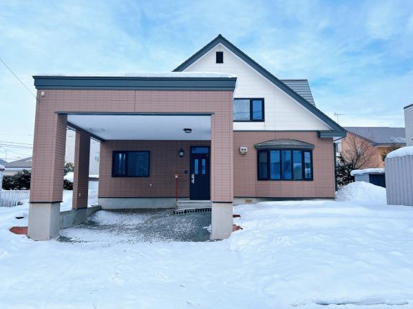 北海道上川郡鷹栖町の一戸建て | 1449万円 | 5LDK | 347.07m² | Akiyama house finder