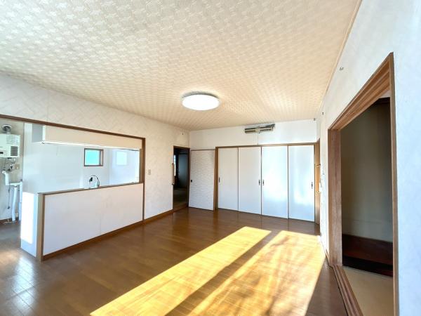 house for sale in 釧路市, Hokkaido | ¥9,490,000 | 4LDK | Akiyama house f…
