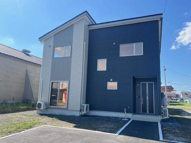 detached 青森県十和田市東十二番町 地図を見る