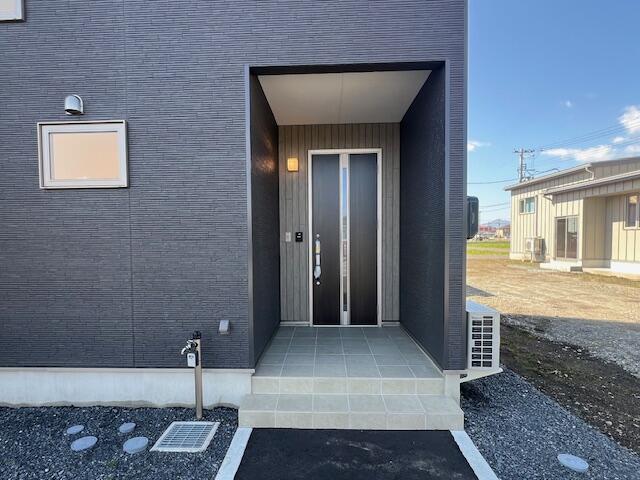 detached 青森県十和田市東十二番町 地図を見る