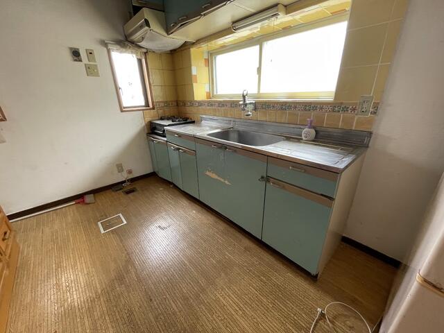 detached 青森県上北郡六戸町大字犬落瀬字下久保 地図を見る