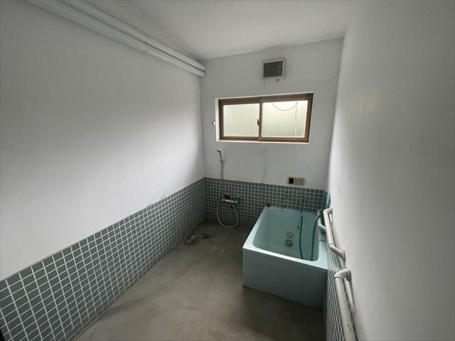 detached 青森県三戸郡五戸町大字扇田字西ノ沢 地図を見る