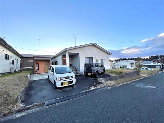 detached 青森県上北郡六戸町小松ケ丘６丁目 地図を見る