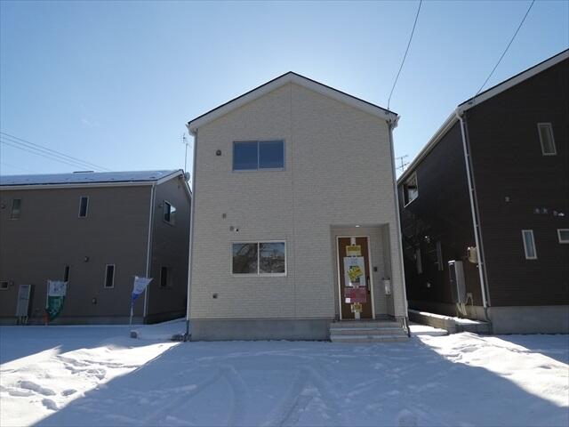 detached 青森県三沢市松園町２丁目 地図を見る