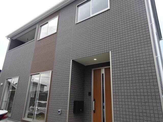 detached 青森県十和田市東十四番町 地図を見る