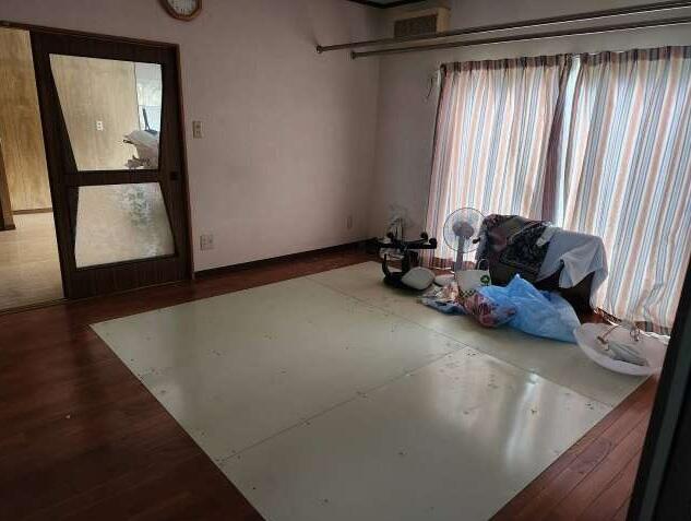 detached 青森県北津軽郡中泊町大字小泊字砂山 地図を見る