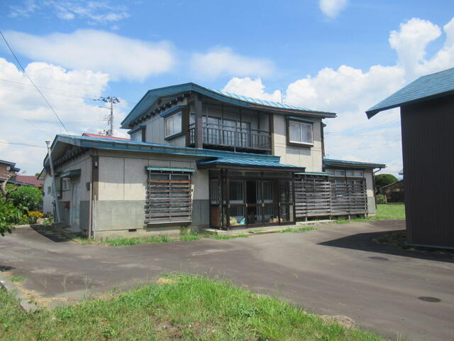 detached 青森県平川市李平下安原 地図を見る